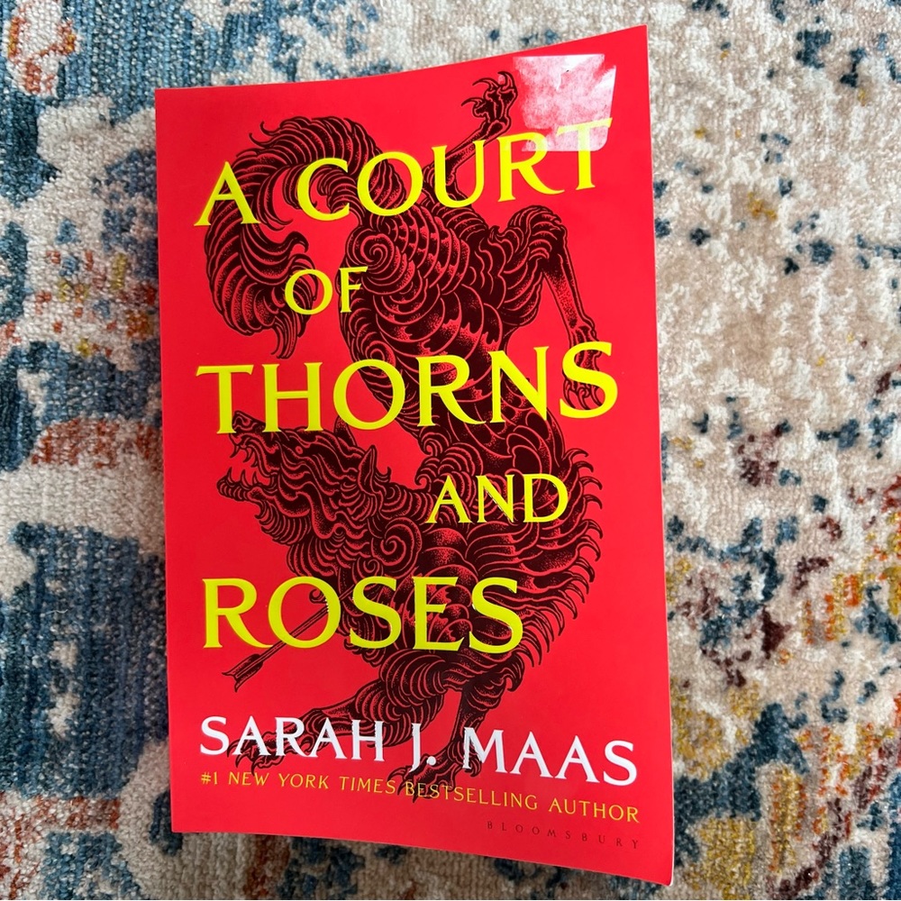 A Court of Thorns and Roses